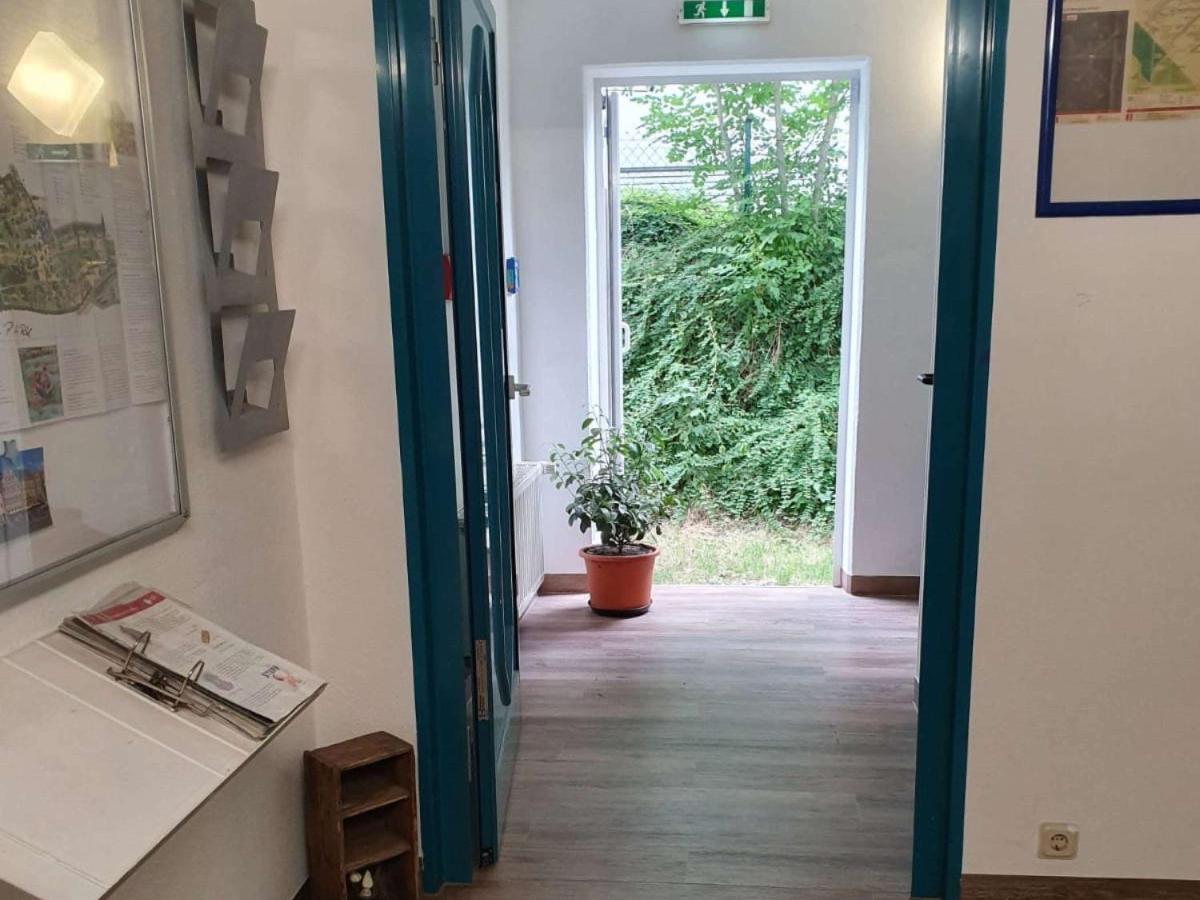 Отель Ibis Budget Erfurt Ost Экстерьер фото